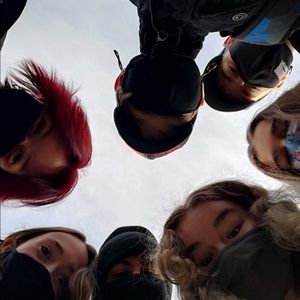 Meet your Posher, Hana